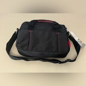 Belkin Top Load messenger laptop bag
